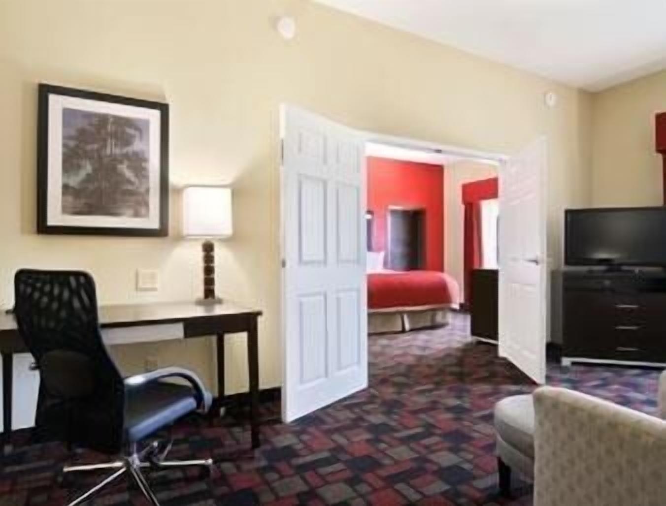 Wingate By Wyndham Lake Charles Casino Area מראה חיצוני תמונה