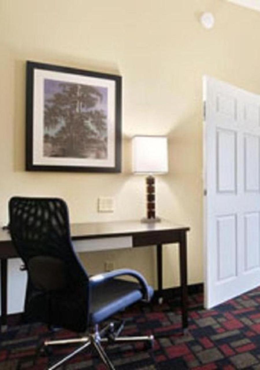 Wingate By Wyndham Lake Charles Casino Area מראה חיצוני תמונה